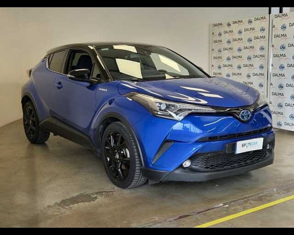 Toyota Toyota C-HR usata a Milano (19)