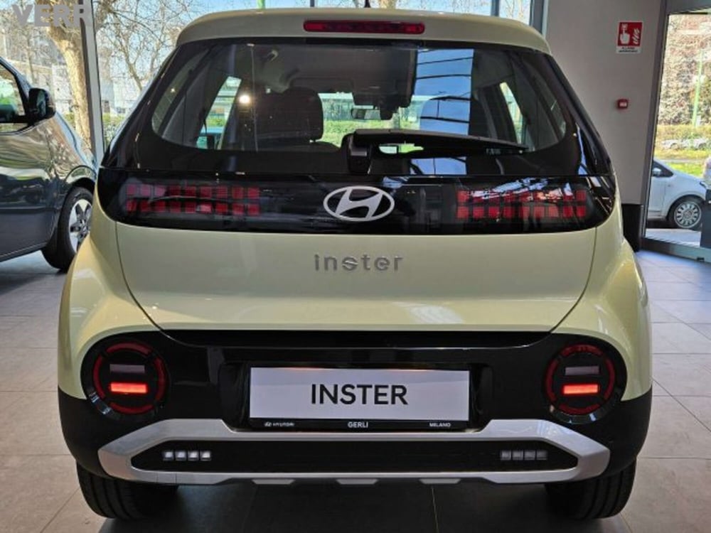 Hyundai Inster nuova a Milano (5)