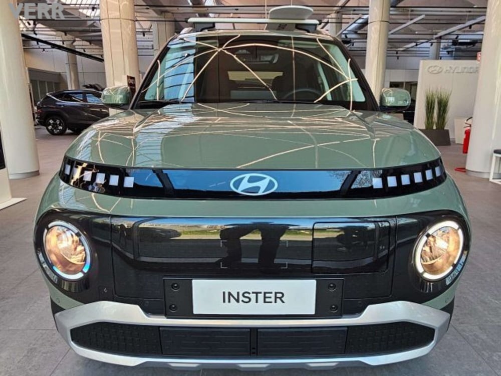 Hyundai Inster nuova a Milano (2)