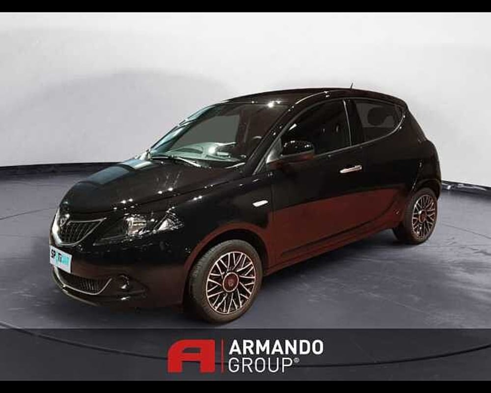 Lancia Ypsilon usata a Cuneo