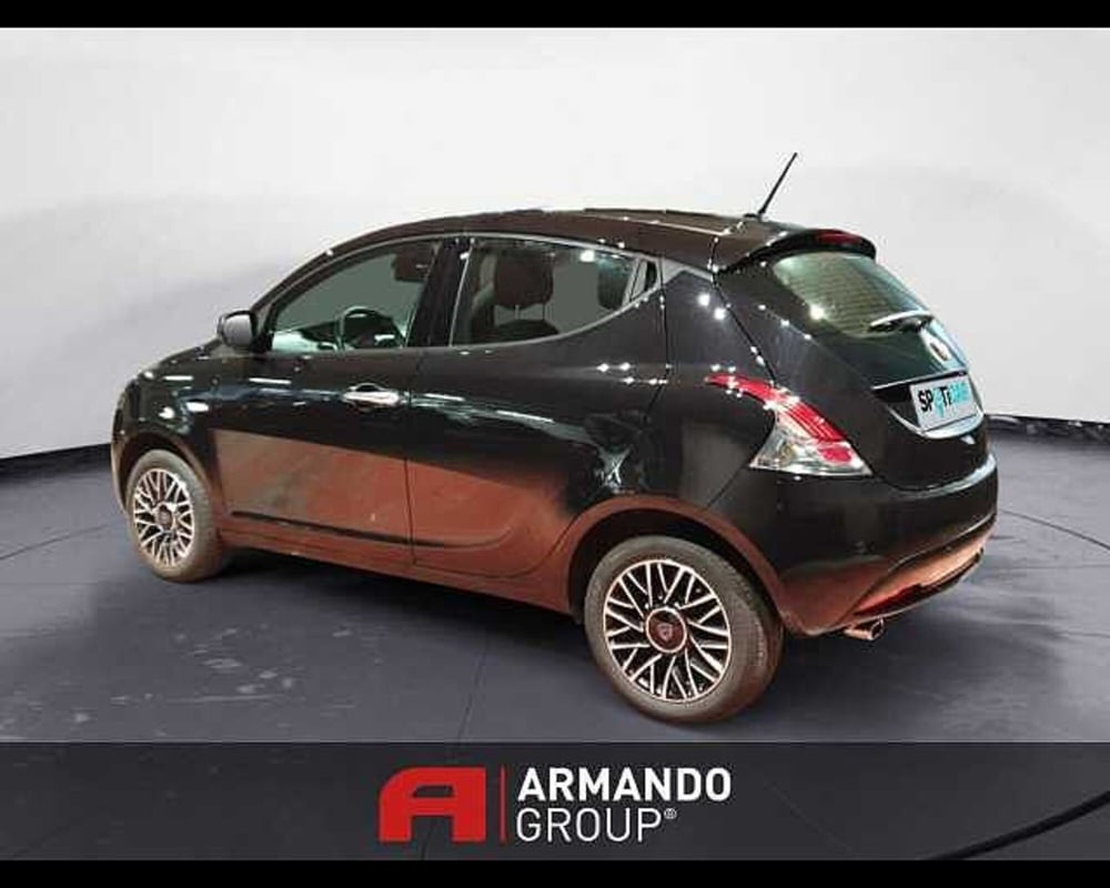 Lancia Ypsilon usata a Cuneo (9)