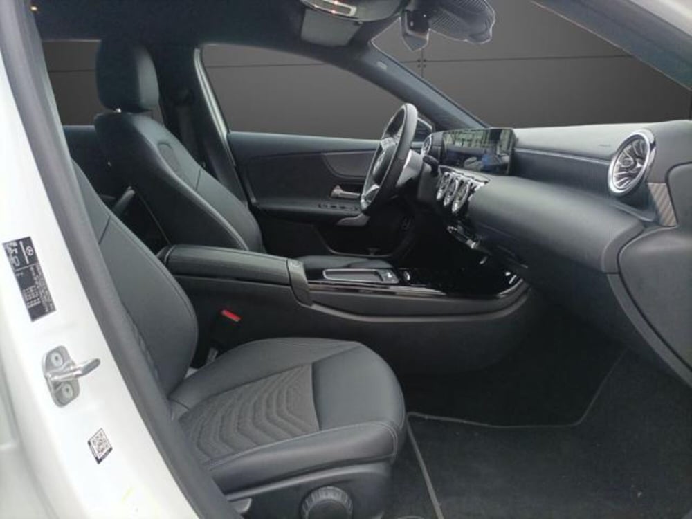 Mercedes-Benz Classe A usata a Milano (13)