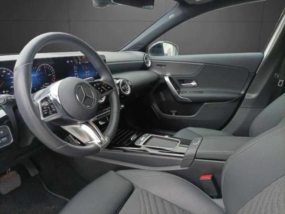 Mercedes-Benz Classe A usata a Milano (15)