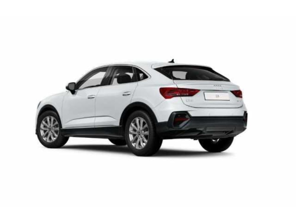 Audi Q3 Sportback usata a Avellino (4)