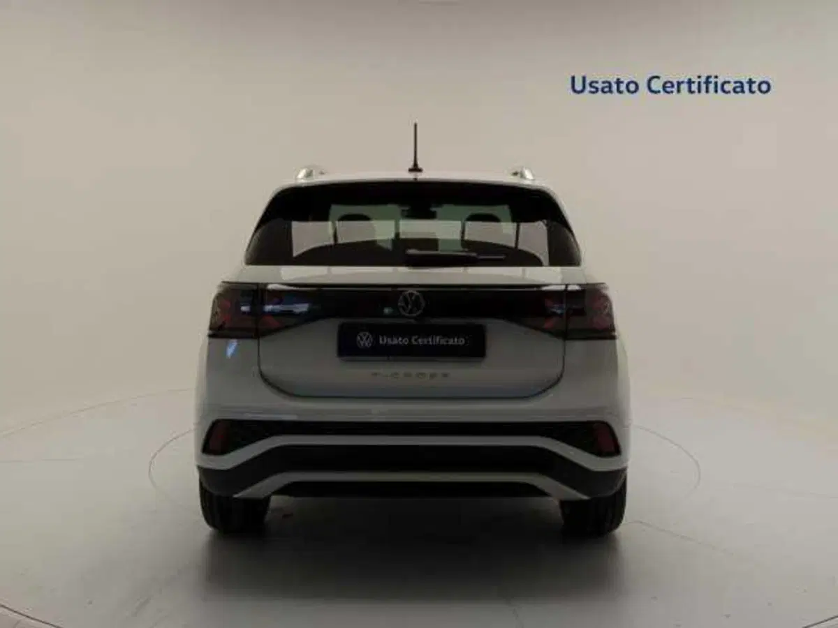 Volkswagen T-Cross nuova a Avellino (6)