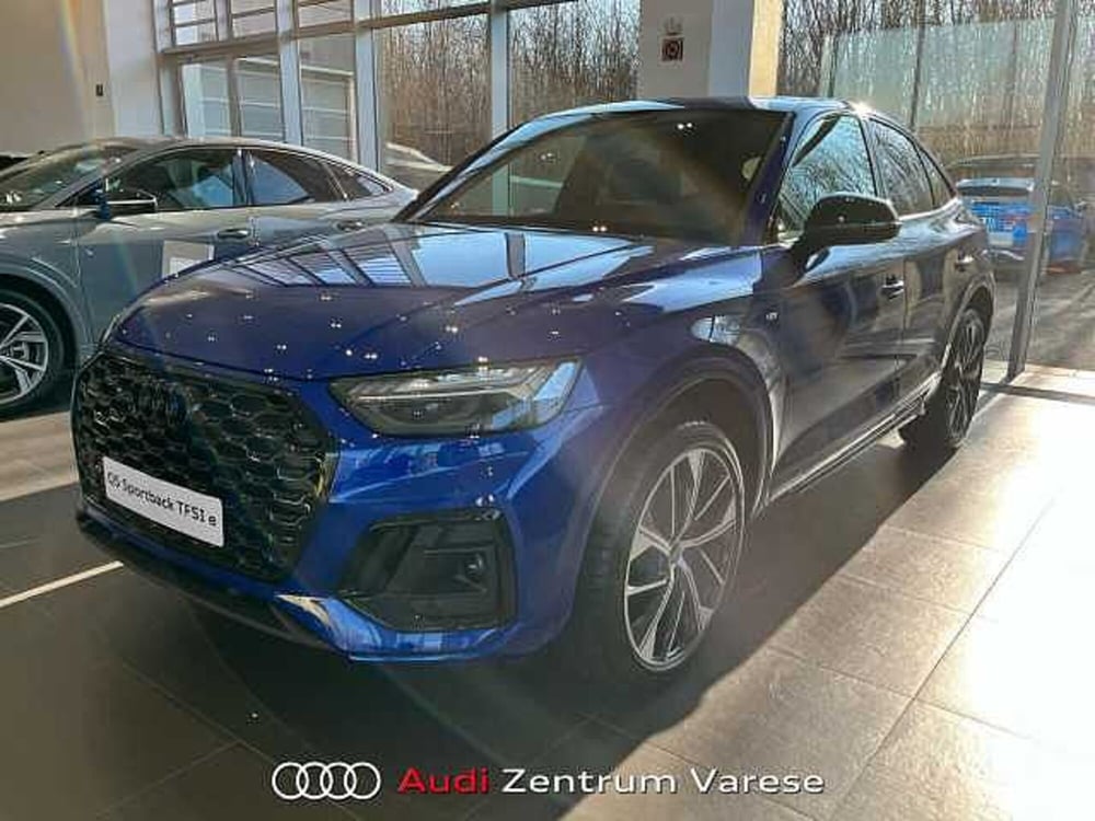 Audi Q5 Sportback nuova a Varese