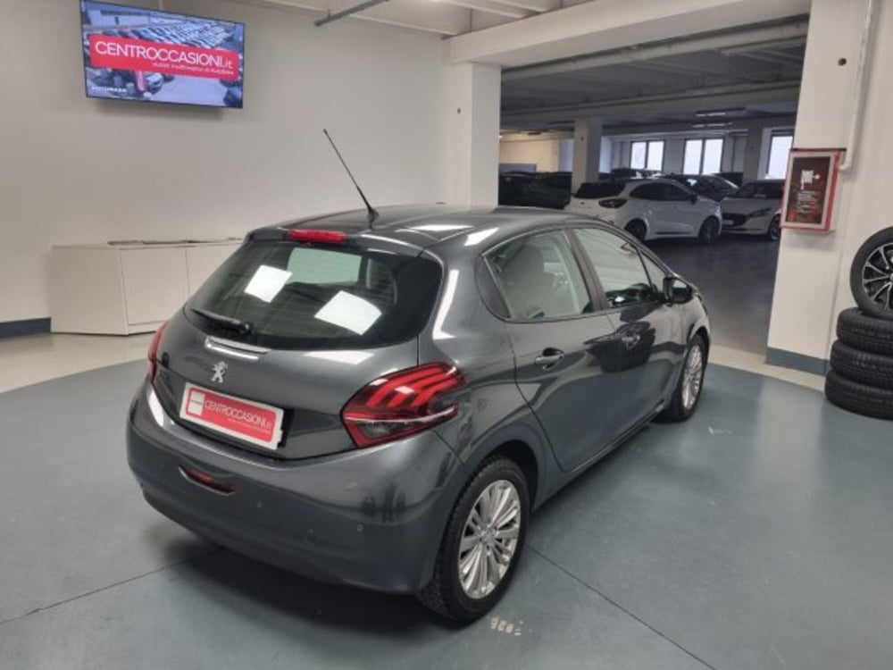 Peugeot 208 usata a Brescia (7)
