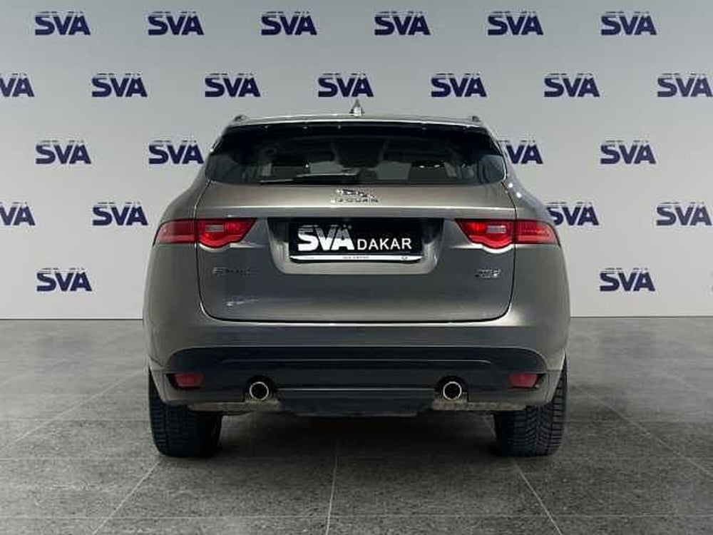 Jaguar F-Pace usata a Ravenna (7)