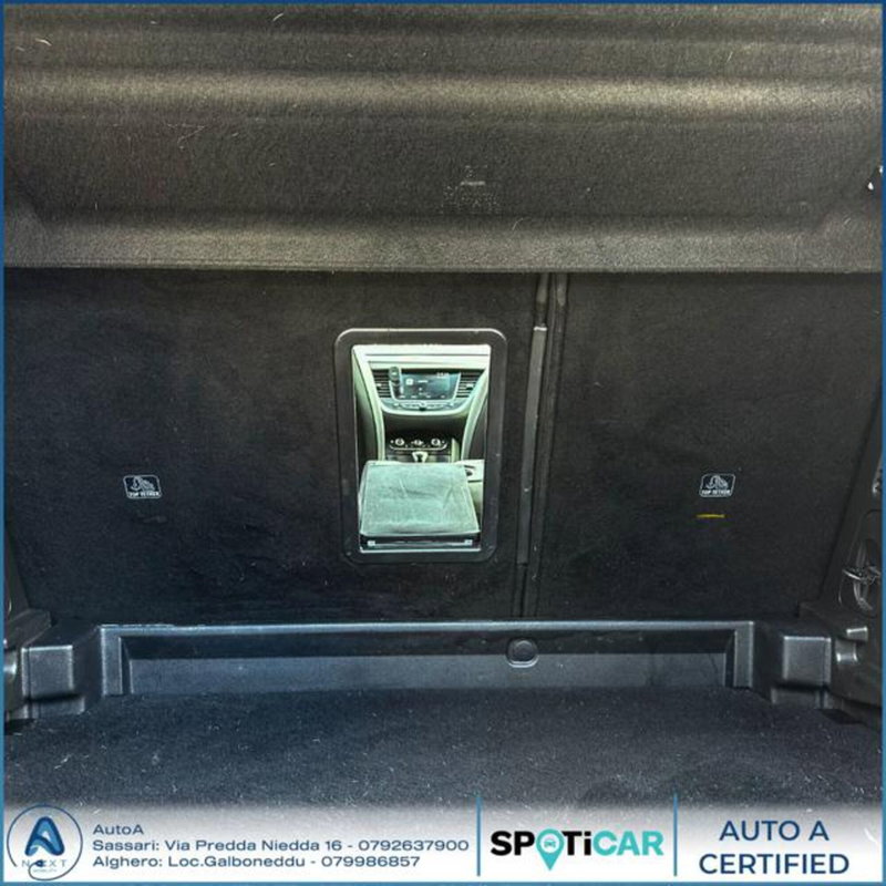 Opel Grandland X usata a Sassari (12)