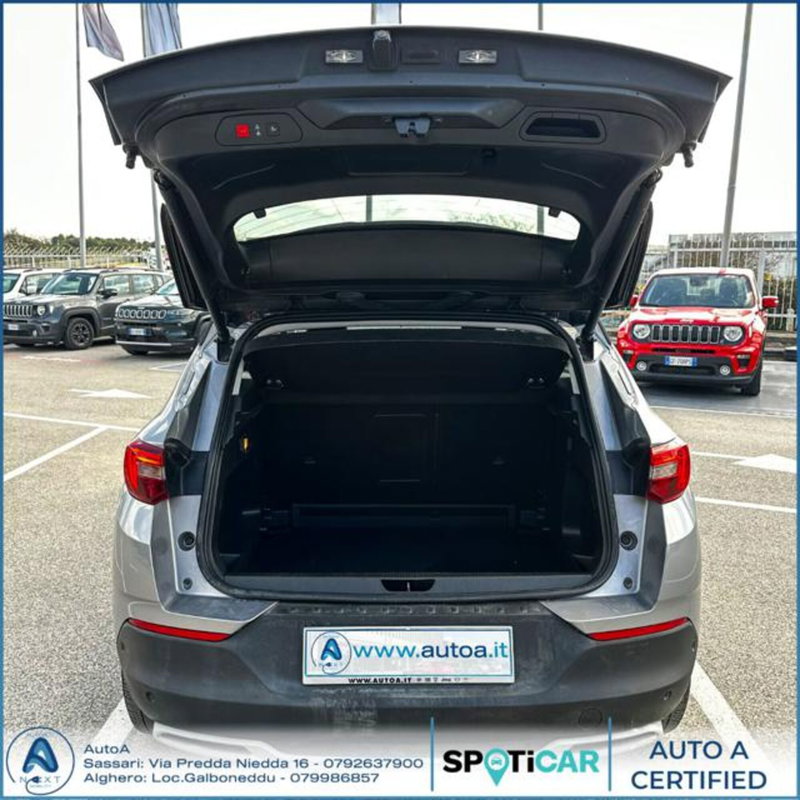 Opel Grandland X usata a Sassari (9)