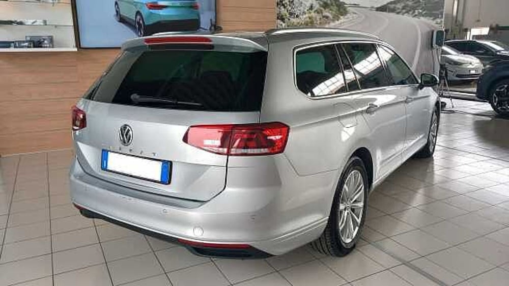 Volkswagen Passat Variant usata a Barletta-Andria-Trani (4)