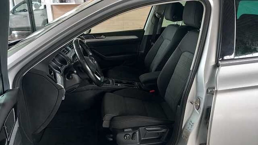 Volkswagen Passat Variant usata a Barletta-Andria-Trani (7)