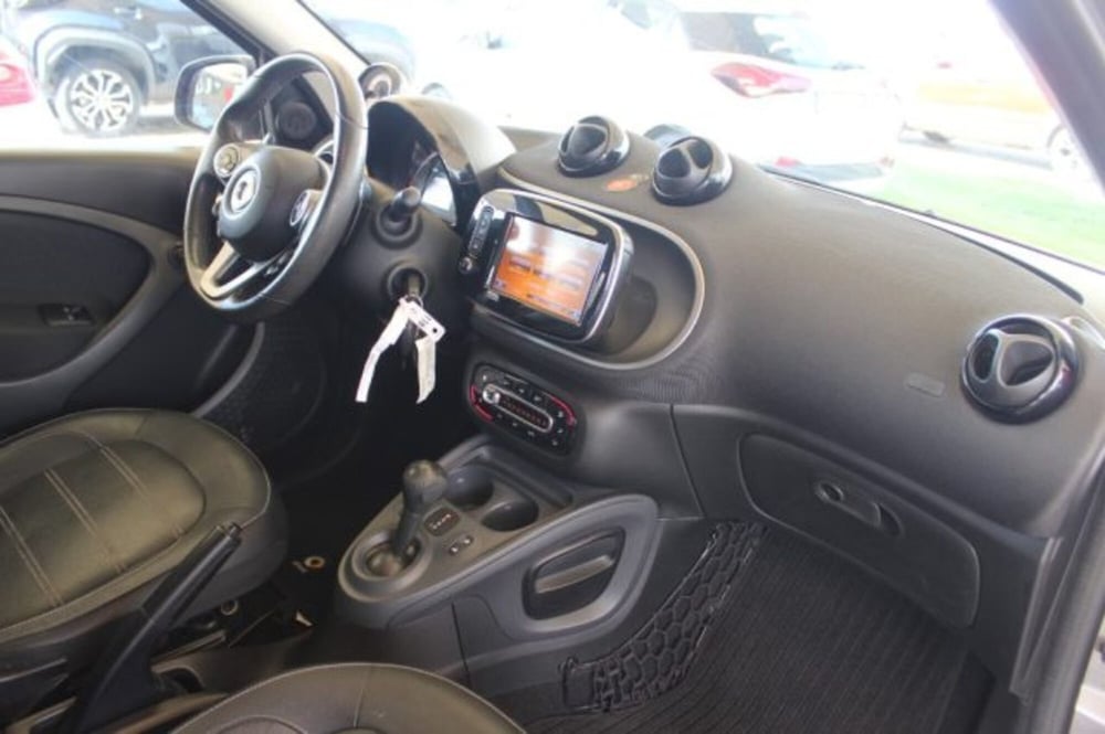 smart forfour usata a Roma (9)