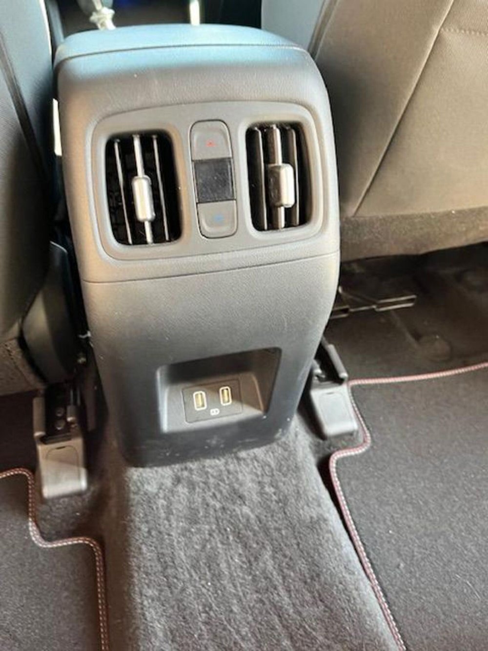 Hyundai Tucson usata a Verbano Cusio Ossola (8)
