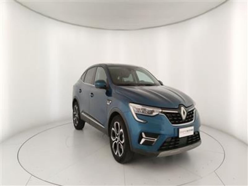 Renault Arkana usata a Bari (11)