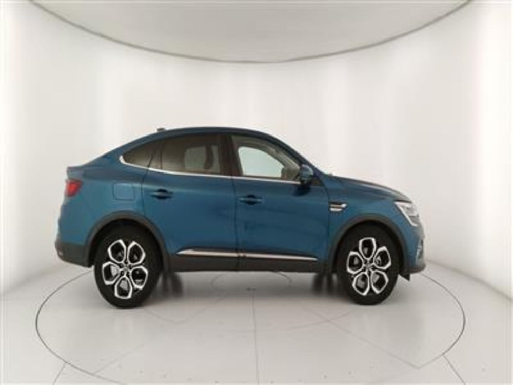 Renault Arkana usata a Bari (9)