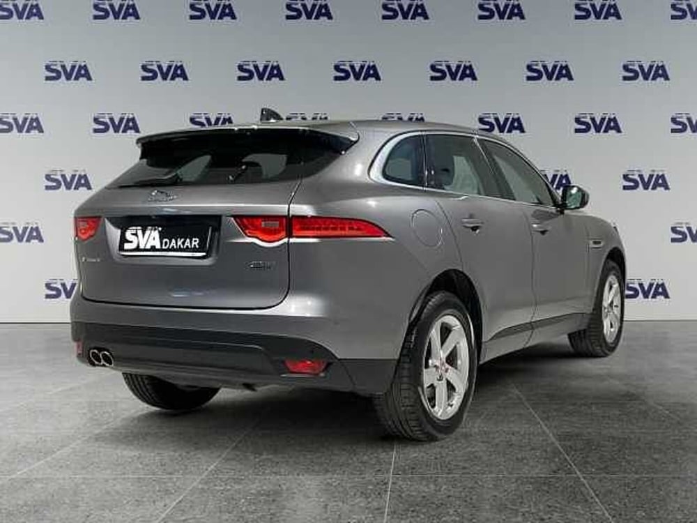 Jaguar F-Pace usata a Ravenna (3)