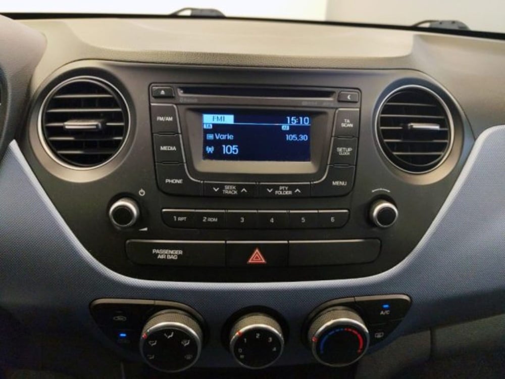 Hyundai i10 usata a Modena (8)