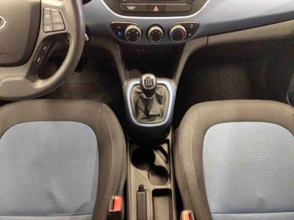 Hyundai i10 usata a Modena (9)