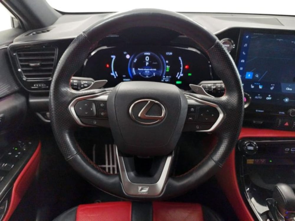 Lexus NX usata a Modena (7)