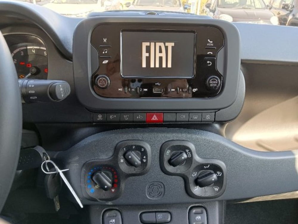 Fiat Panda nuova a Brescia (13)