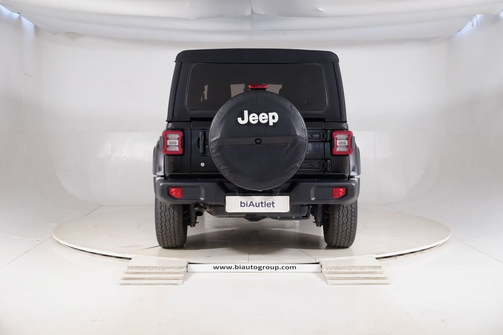 Jeep Wrangler Unlimited usata a Torino (3)