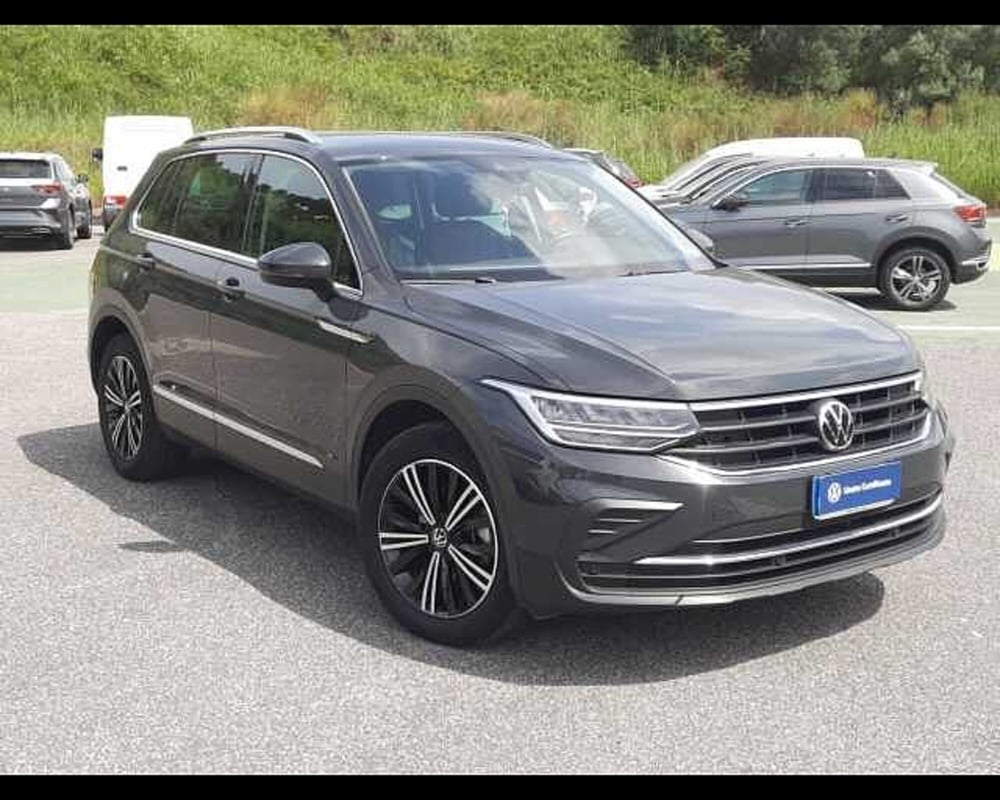 Volkswagen Tiguan usata a Napoli (3)