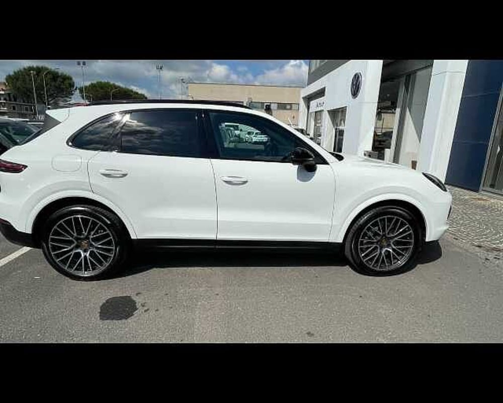 Porsche Cayenne usata a Napoli (6)