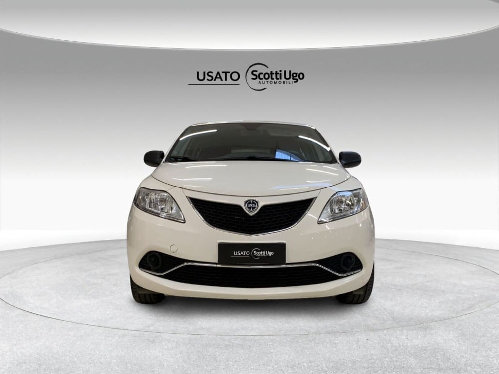 Lancia Ypsilon usata a Firenze (3)