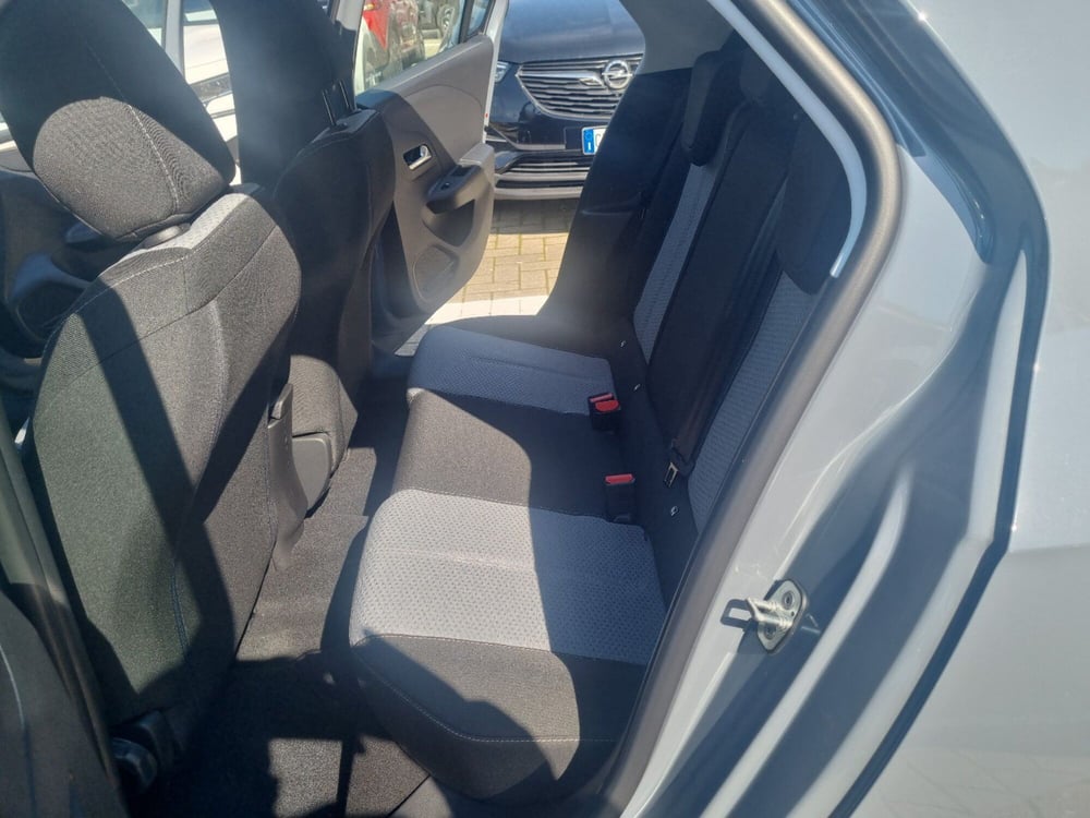 Opel Corsa nuova a Siena (17)