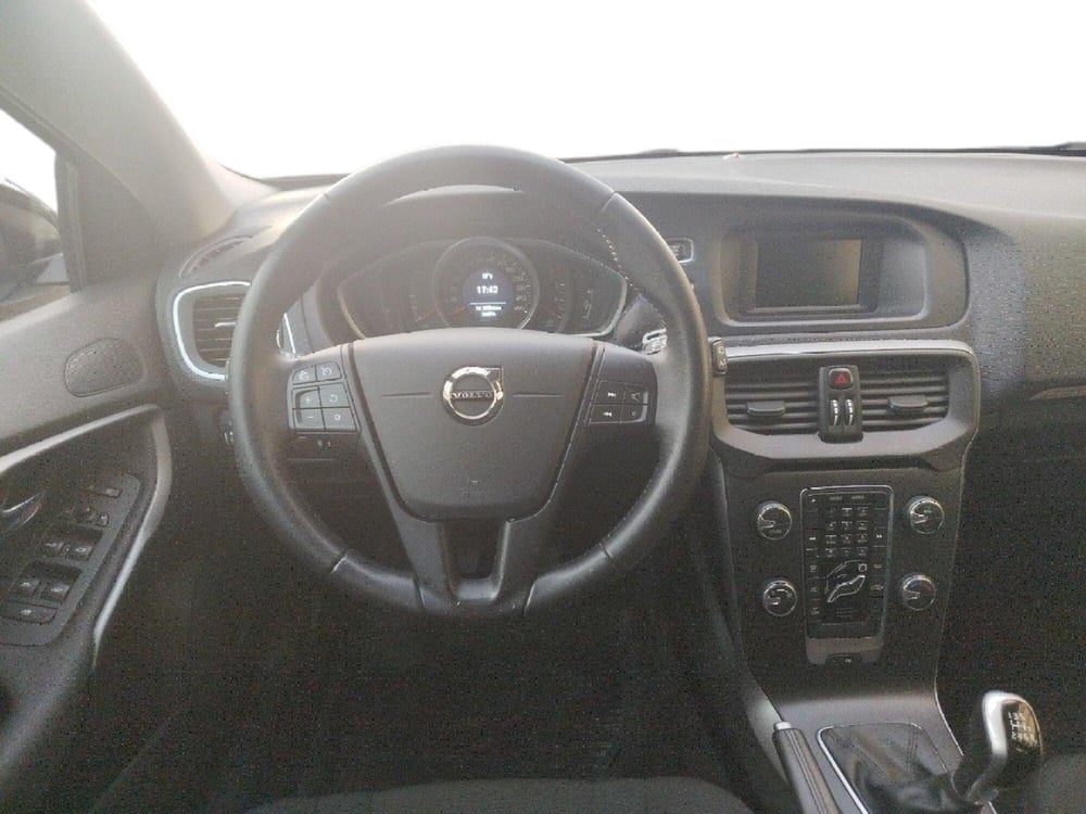 Volvo V40 Cross Country usata a Verona (10)