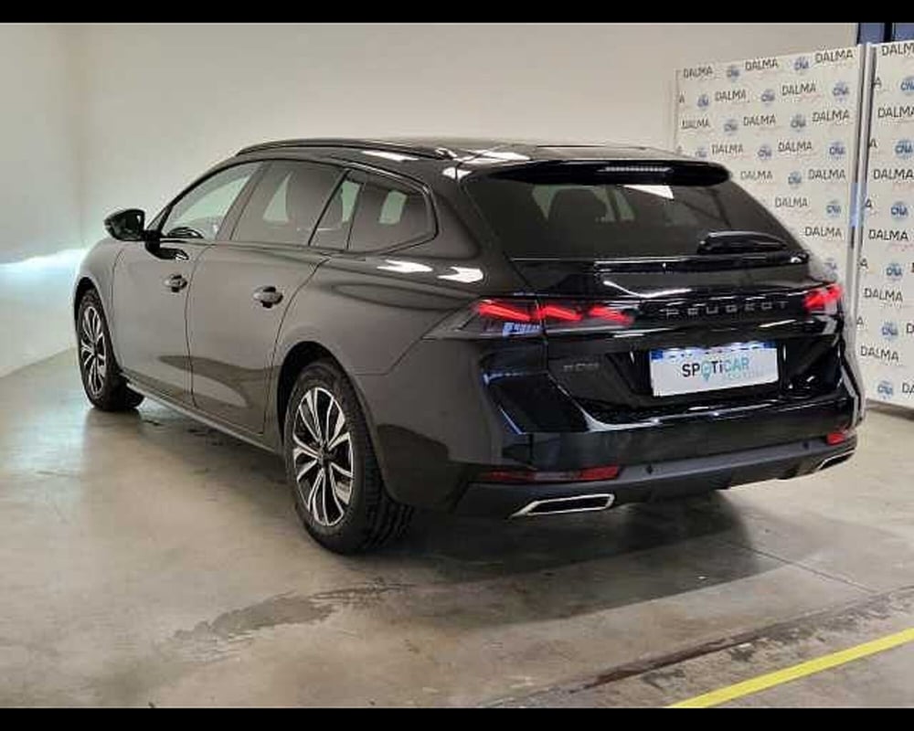 Peugeot 508 SW nuova a Milano (19)