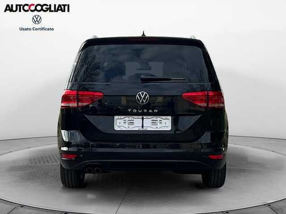 Volkswagen Touran nuova a Lecco (6)