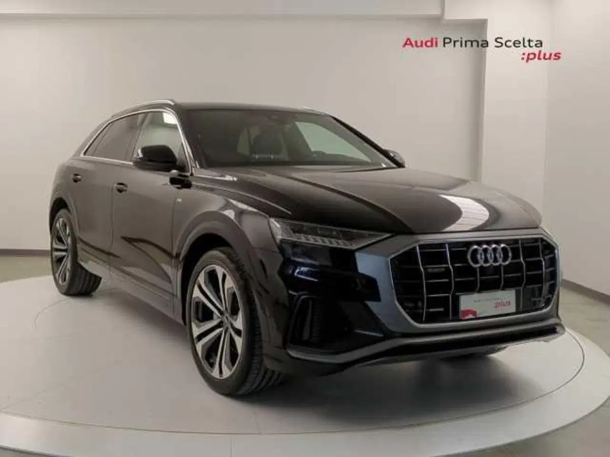 Audi Q8 usata a Avellino