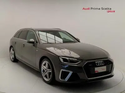 Audi A4 Avant 40 TDI quattro S tronic S line edition del 2024 usata a Pratola Serra