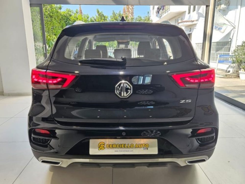 Mg ZS nuova a Napoli (3)