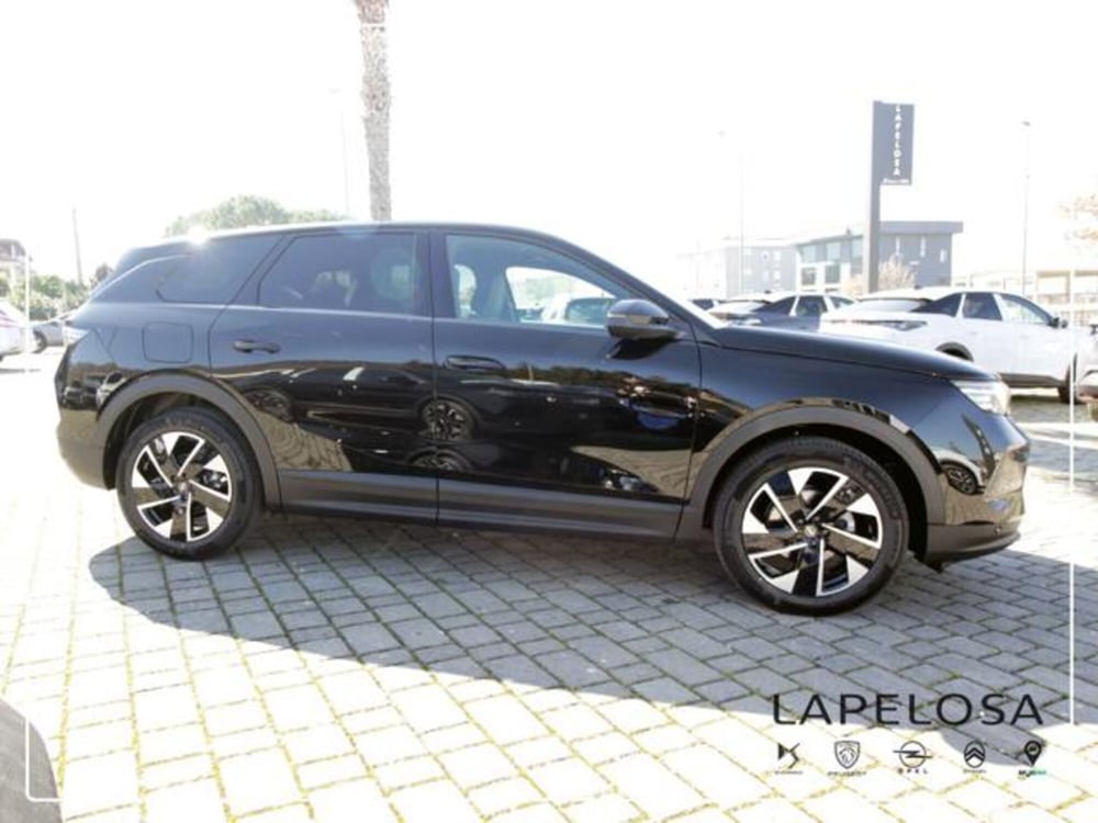 Opel Grandland nuova a Salerno (7)