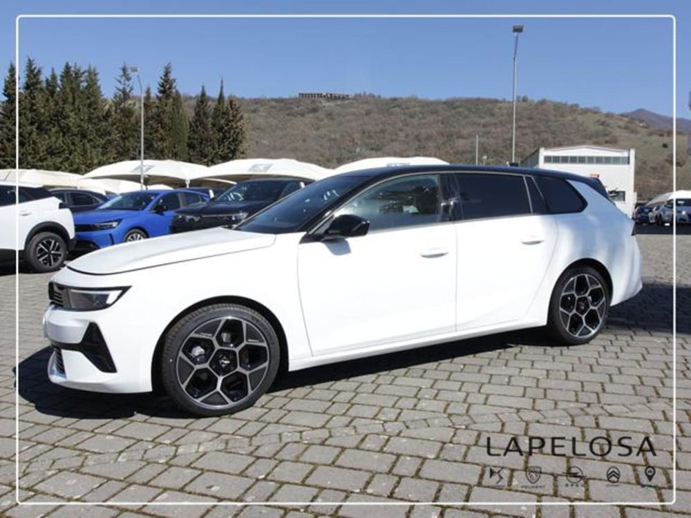 Opel Astra Station Wagon nuova a Salerno (2)