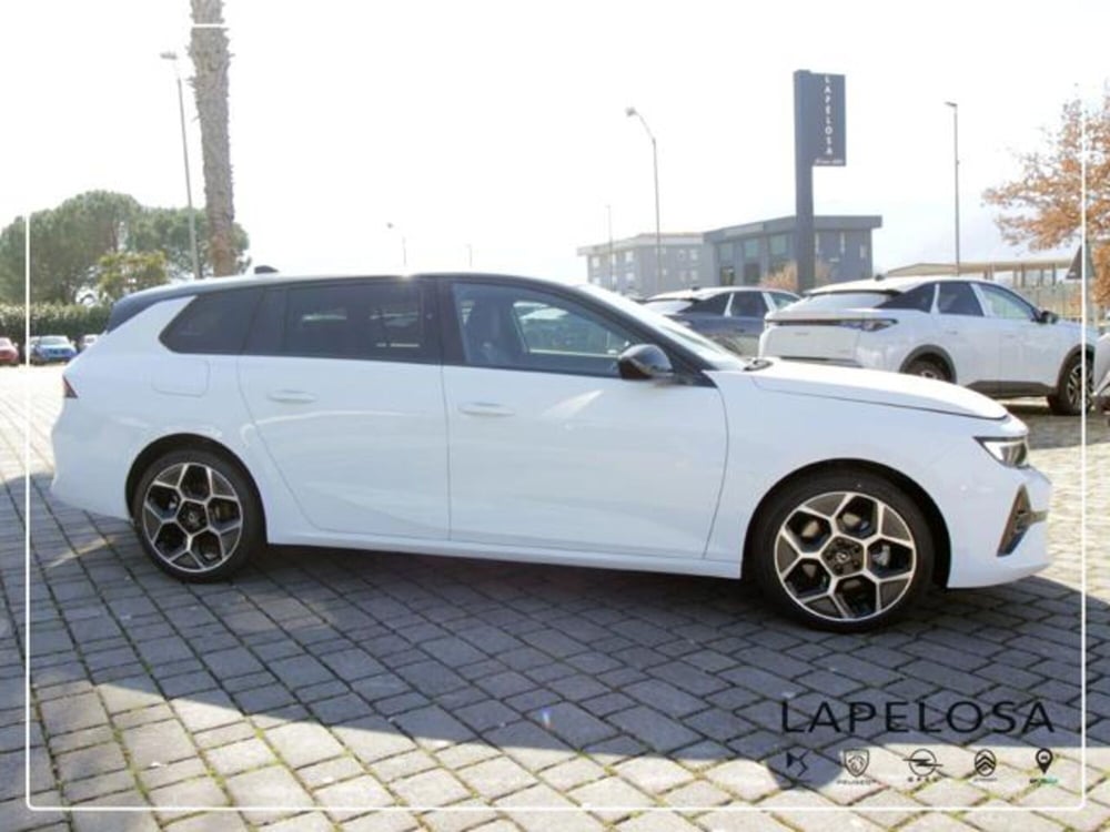 Opel Astra Station Wagon nuova a Salerno (7)