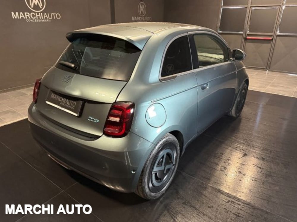 Fiat 500e nuova a Perugia (5)