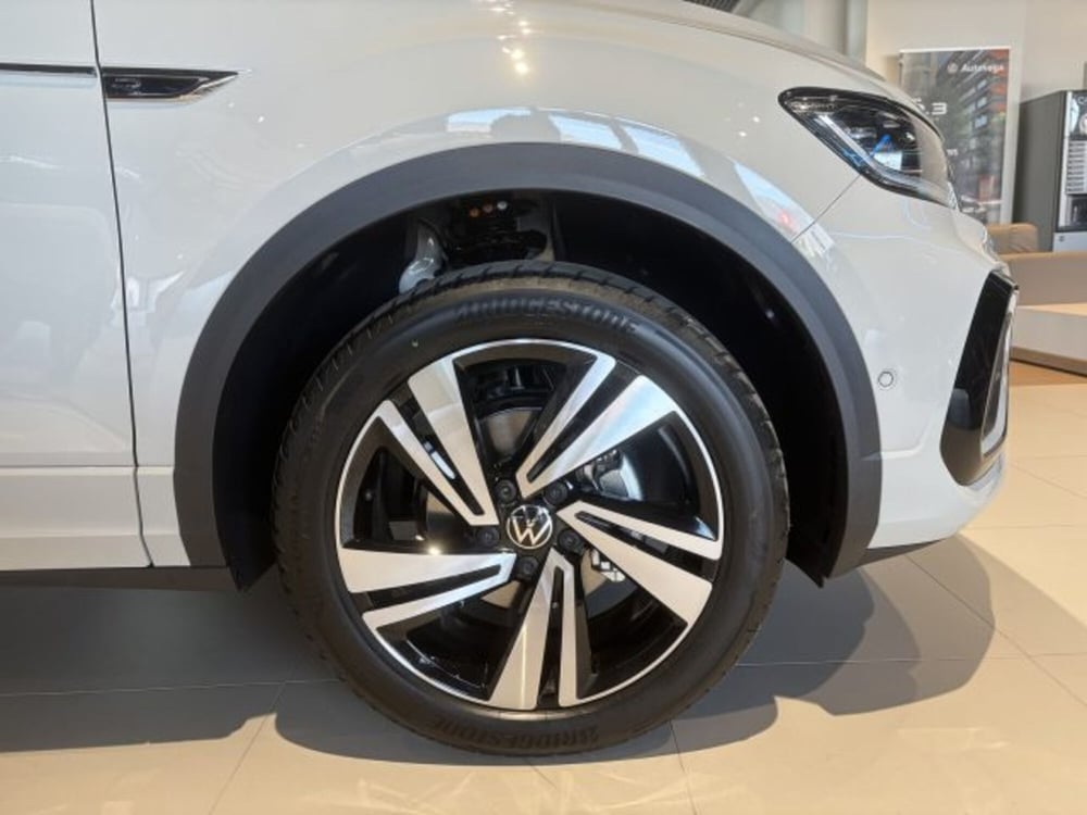 Volkswagen T-Roc nuova a Vicenza (11)