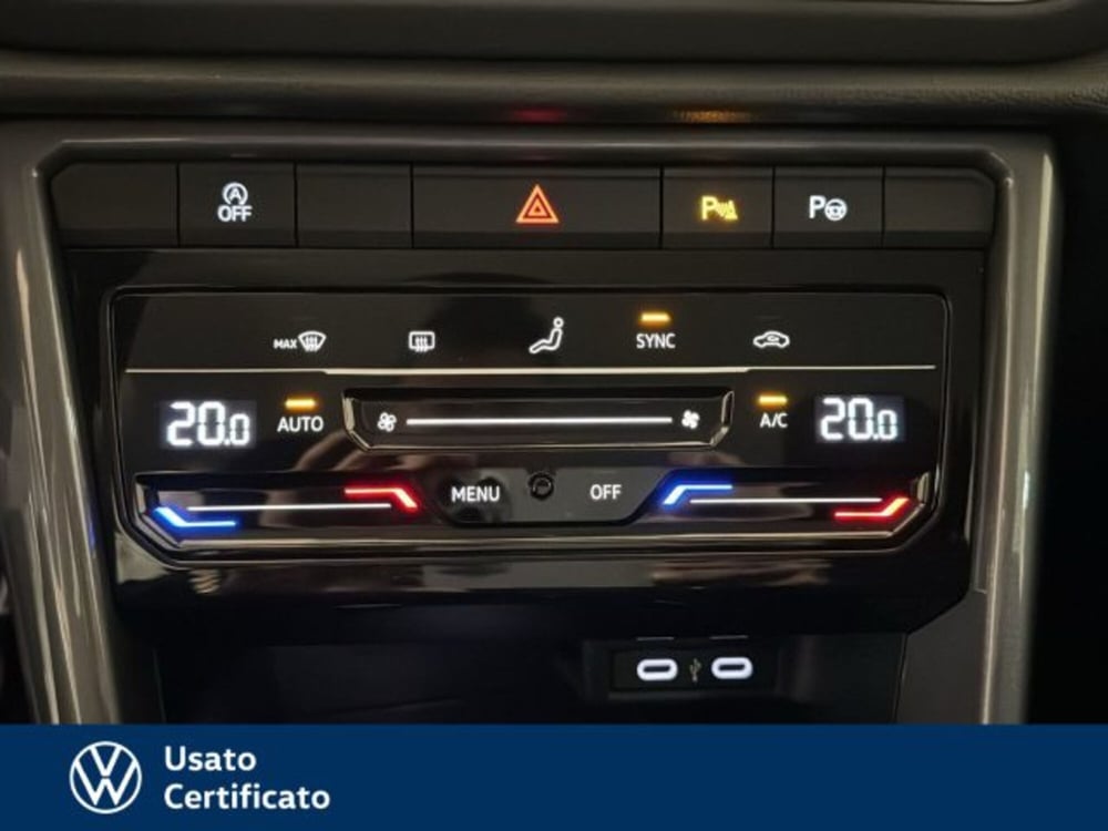 Volkswagen T-Roc nuova a Vicenza (14)