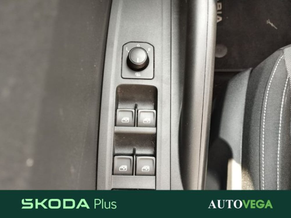 Skoda Fabia usata a Vicenza (16)