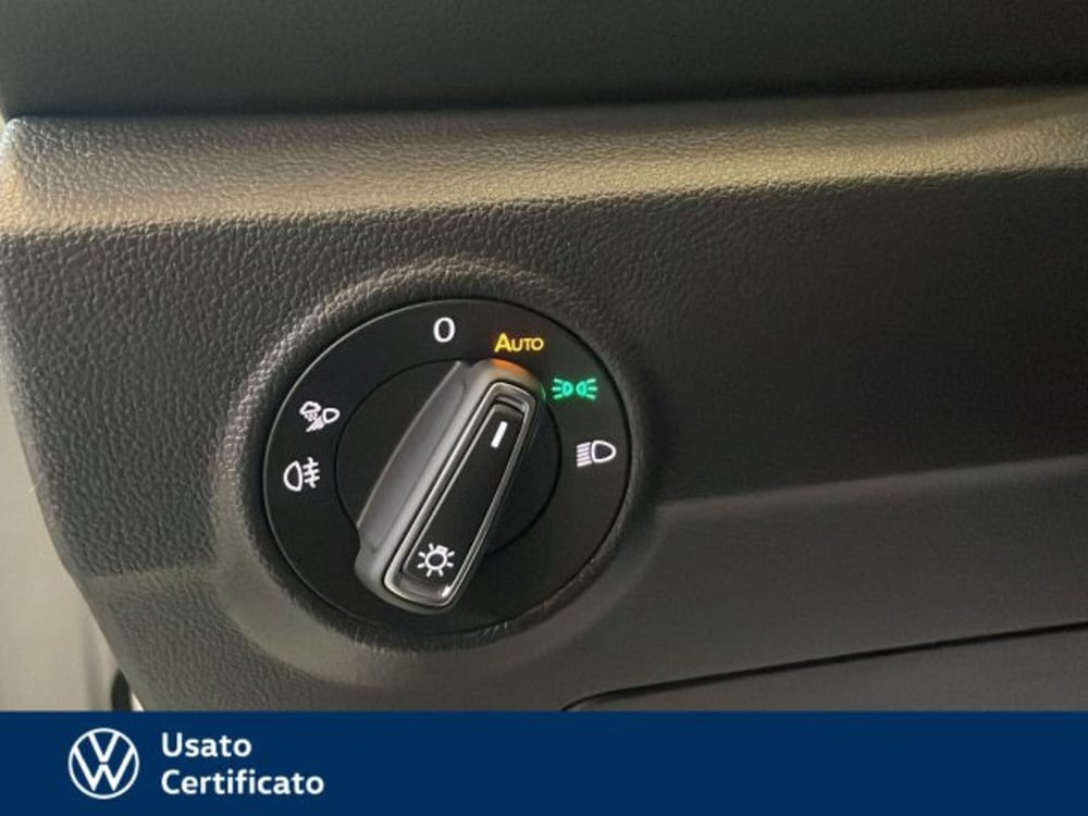 Volkswagen T-Roc nuova a Vicenza (15)