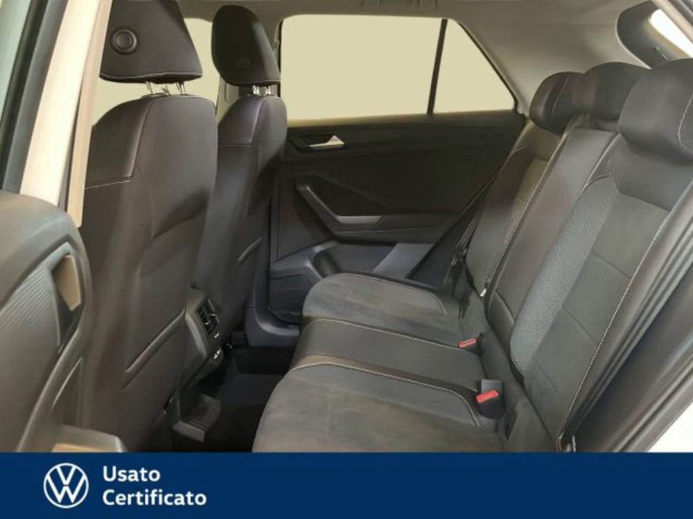 Volkswagen T-Roc nuova a Vicenza (9)