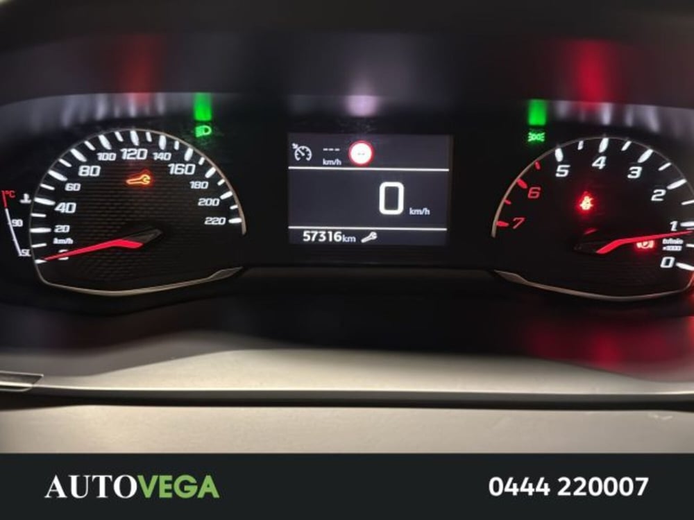 Peugeot 2008 usata a Vicenza (11)