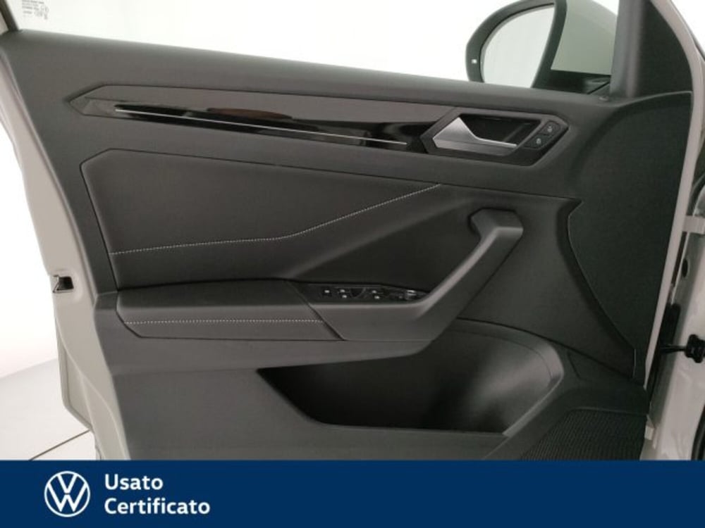 Volkswagen T-Roc usata a Vicenza (12)