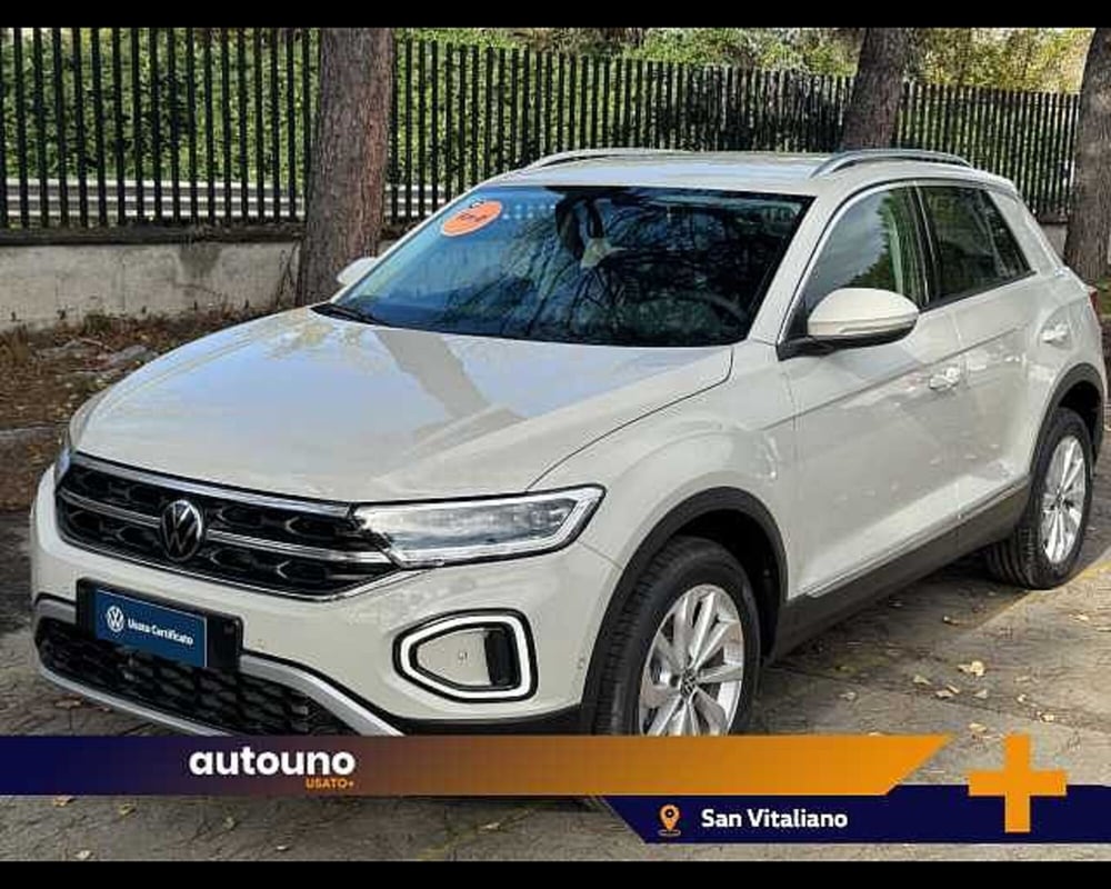 Volkswagen T-Roc nuova a Napoli