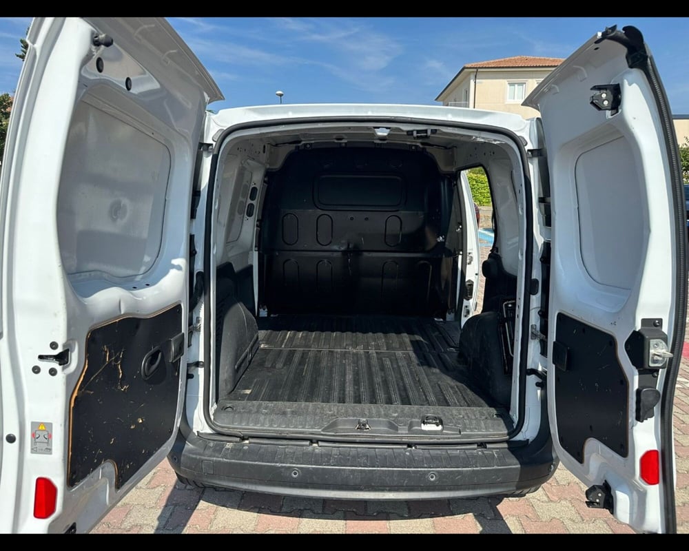 Nissan NV250 usata a Siena (6)