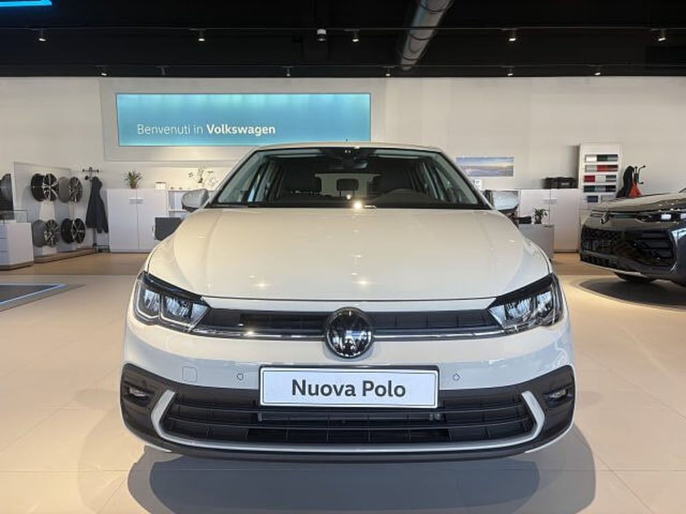 Volkswagen Polo nuova a Vicenza (5)